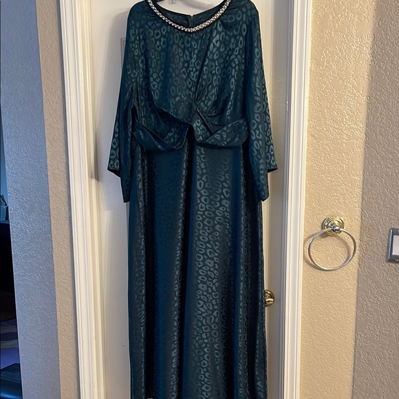 SHEIN dark teal/greenish Long Sleeve Dress, size 3X - Picture 6 of 14